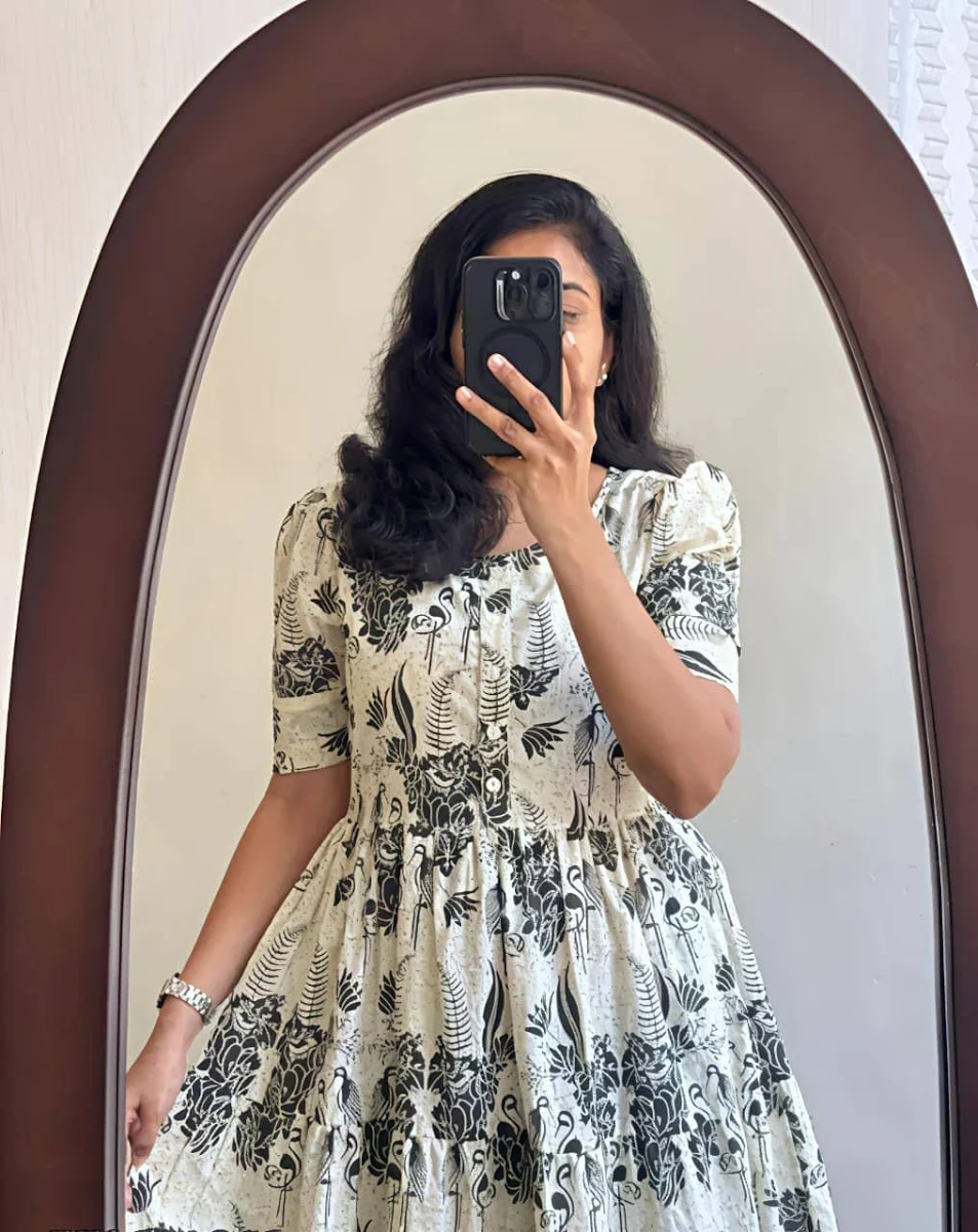 Women's Pink Bandhani Print Tiered Maxi Dress, Short Sleeve, Square Neck, Cotton - Image 3